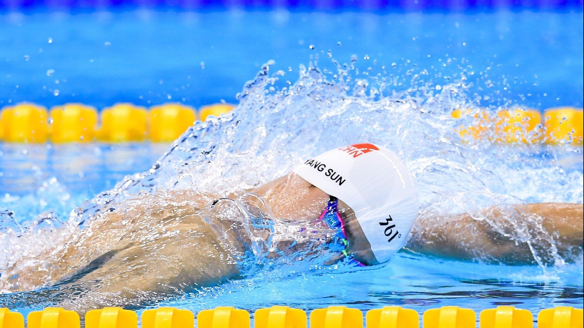 冰雪运动热潮席卷全国，青少年选手闪耀国际赛场