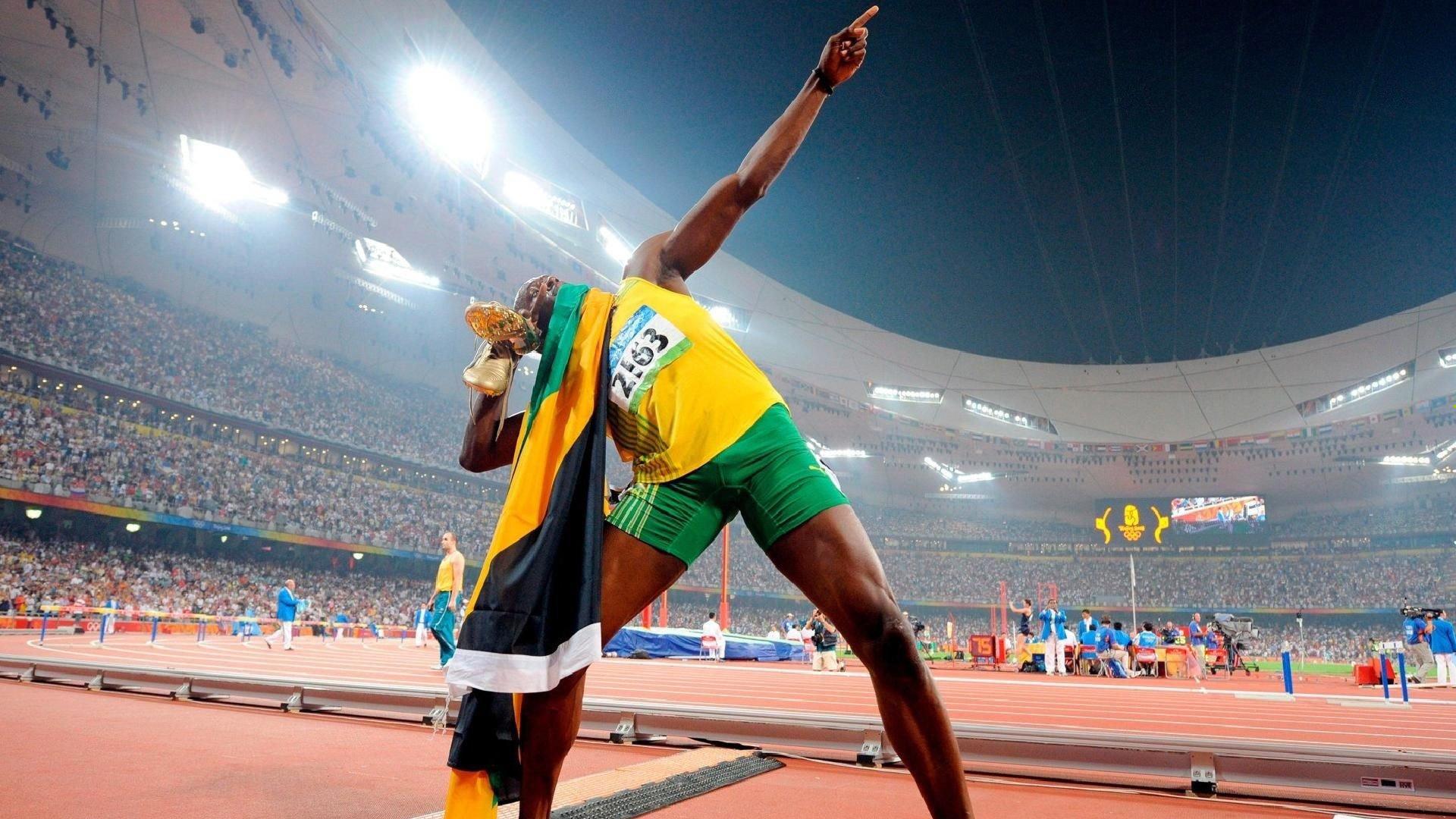 激情对决!同城德比战引爆全场,胜负悬念保持至最后一刻